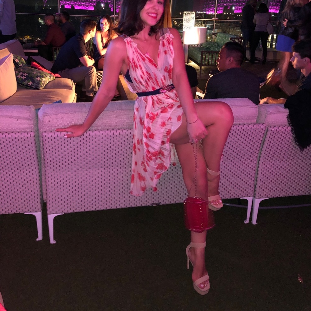 Meet your Posher, Ina - Picture 5 of 12